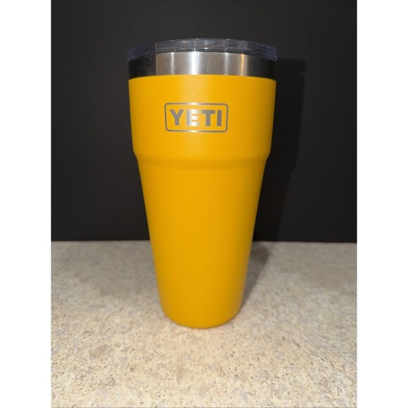 26 OZ YETI TUMBLER- yellow without straw - Picture 1 of 4